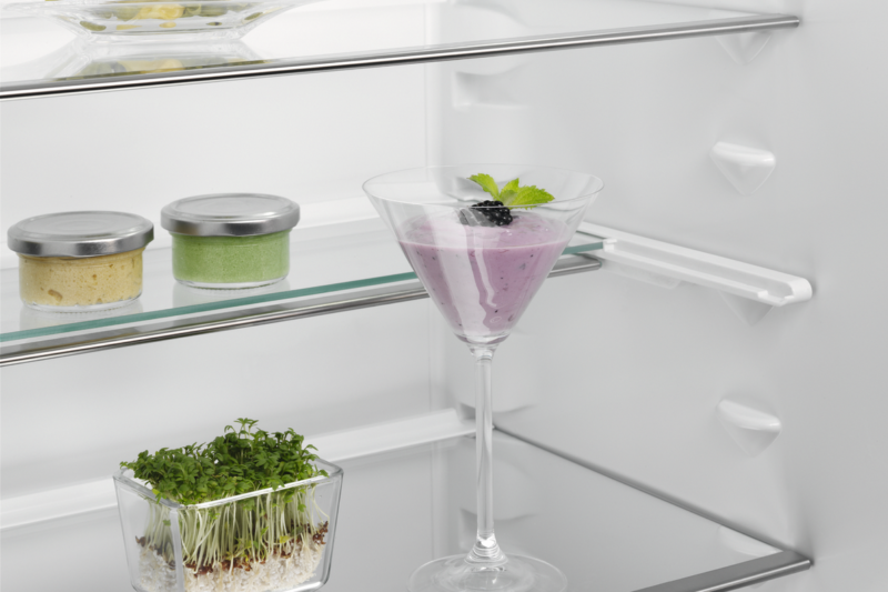 electrolux-flexishelf-(3)_1574847503