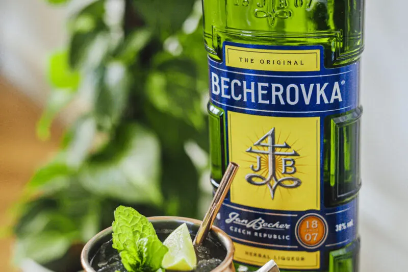 becherovka_czech-mule_1588669031
