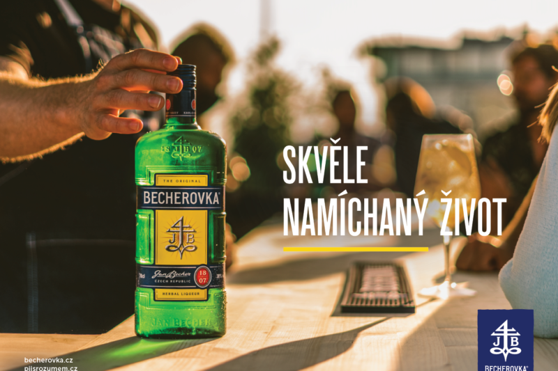Becherovka v nových spotech představuje „životní profesionály“