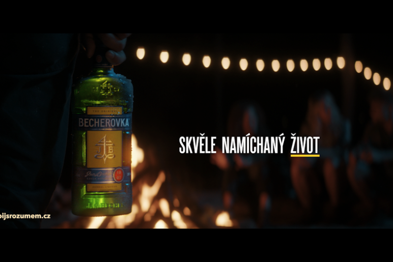 Becherovka_Specialista na táboráky