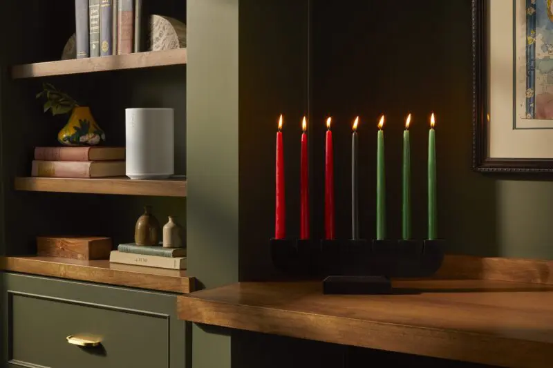 Sonos Era 100_holiday_white