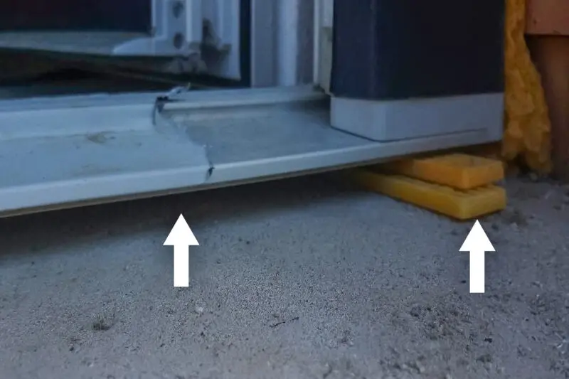 03_Nevhodně připravený stavební otvor