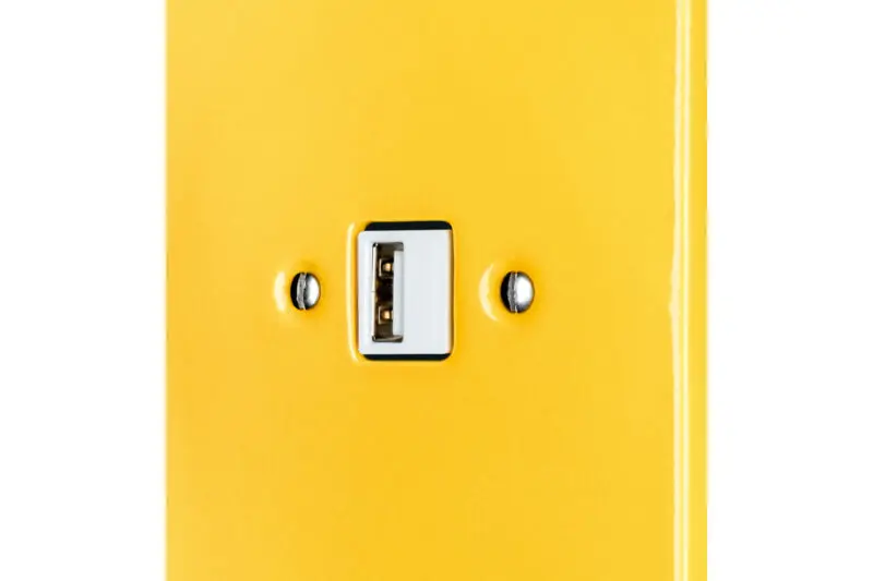 KATY PATY_USB zásuvka TABELLA_Lutea