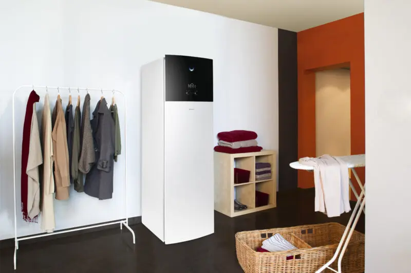 Vnitřní jednotka tepelného čerpadla Daikin Altherma 3 s integrovaným zásobníkem teplé vody_2