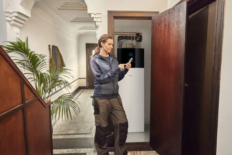 Vnitřní jednotka TČ Daikin Altherma 4 H s integrovaným zásobníkem na vodu_EPVX-A (3)