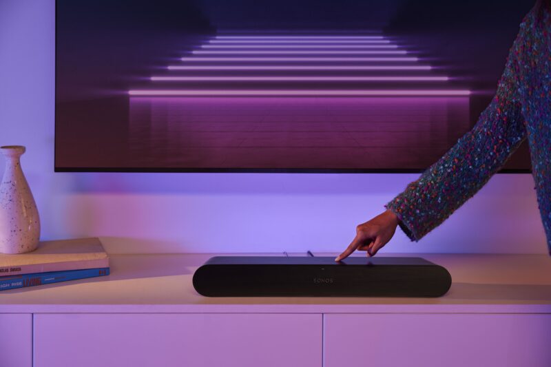 Zcela nový soundbar Sonos Ray je tu, aby vylepšil zvuk vaší domácnosti