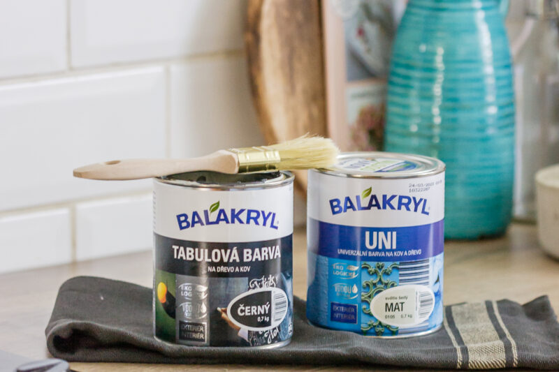 Renovace kuchyně Balakryl UNI a tabulová barva (8)